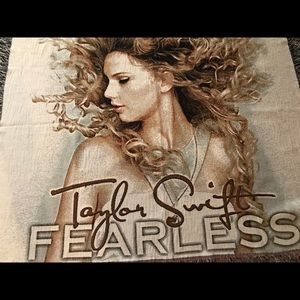 taylor swift fearless tapestry blanket